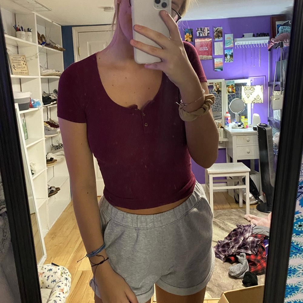 AE Soft and Sexy crop